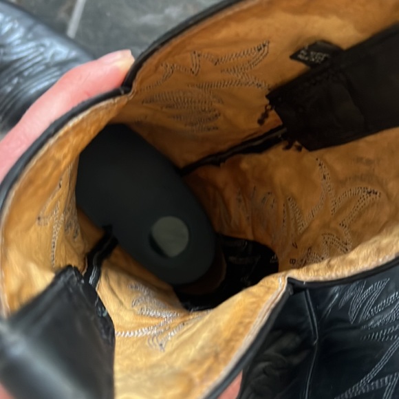 Justin’s Black Leather Boots - Picture 8 of 13